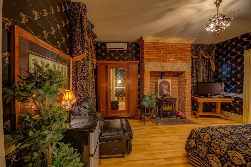Merry Mansion East Dubuque Luaran gambar